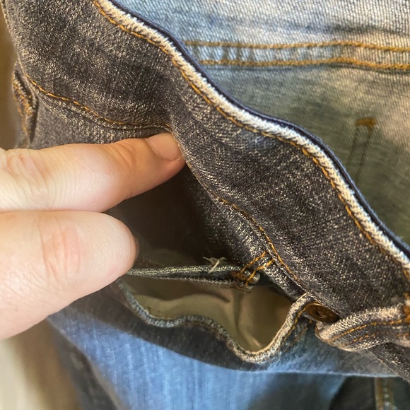 Levi Straight Legs size 8 - Picture 3 of 8